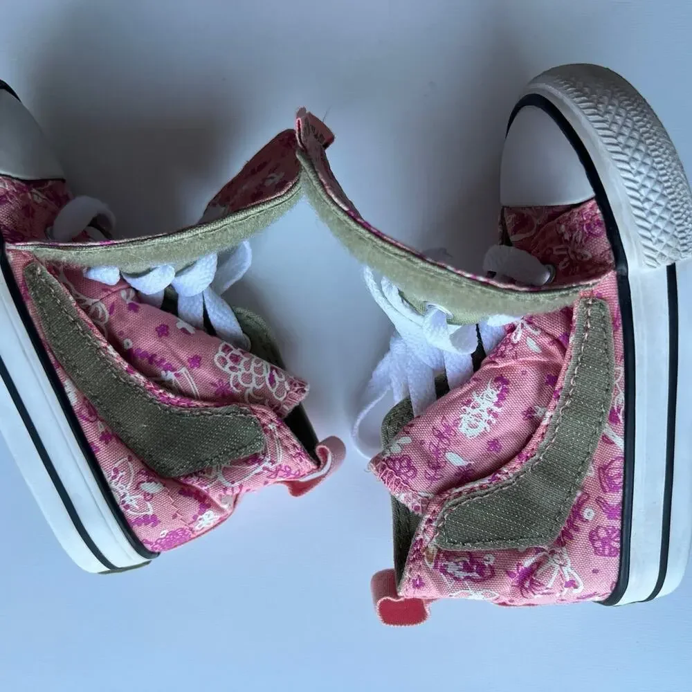 Converse - Picture 5 of 7